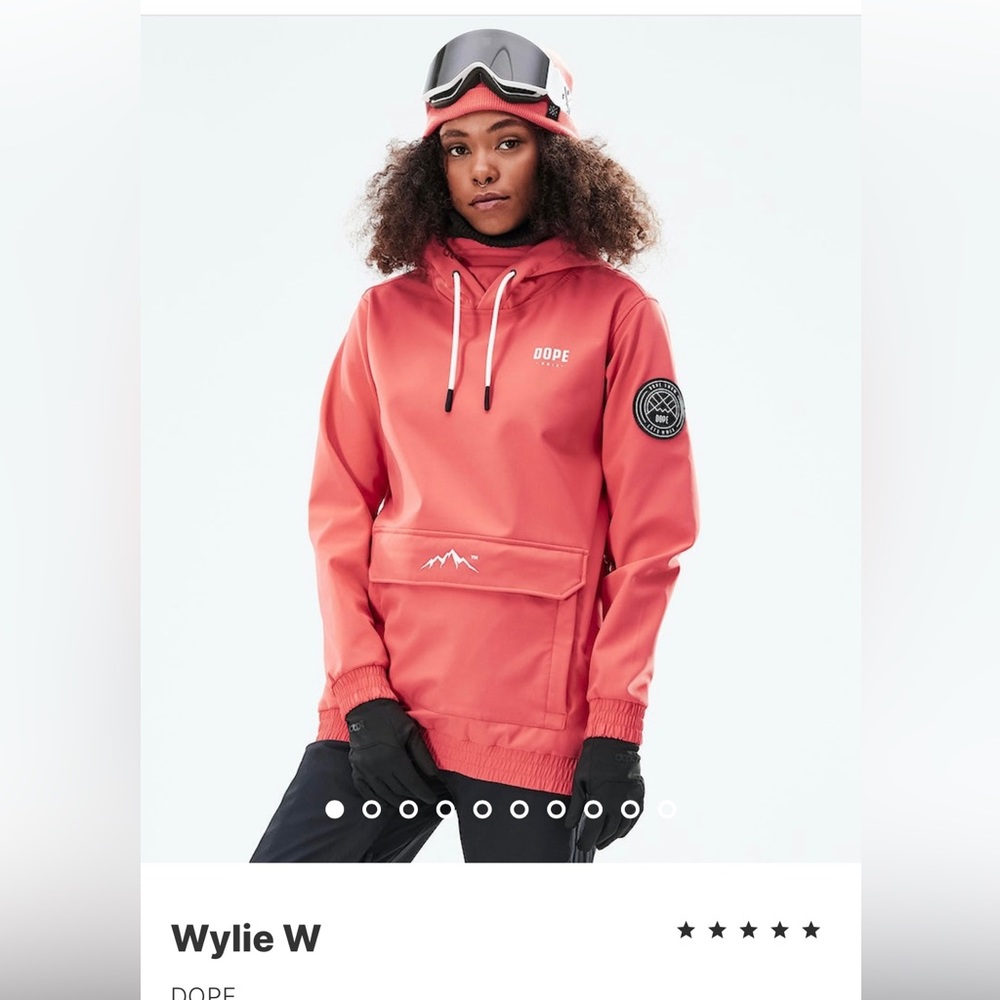 Light shell for warm days skiing! Just worn a handful of times last winter.